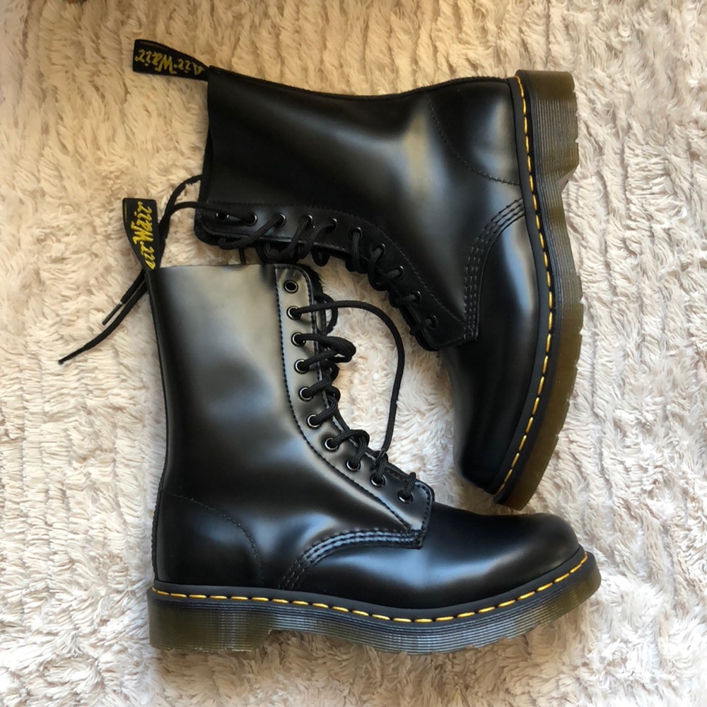 Original Dr. Martens 🖤
